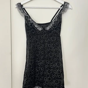 Snygg meshtopp - Jättesnygg meshtopp i storlek xs/s. Mycket bra skick! Köpt secondhand