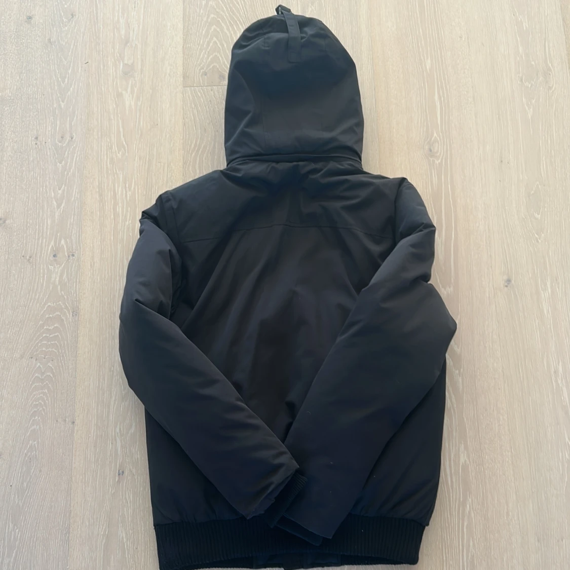 Svart vinterjacka från Enos - 2