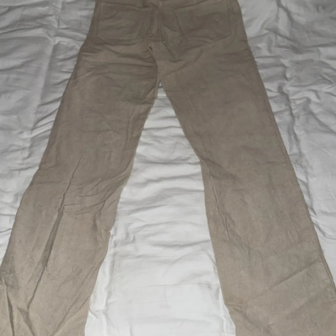 Beiga manchesterbyxor från Lindex - 2