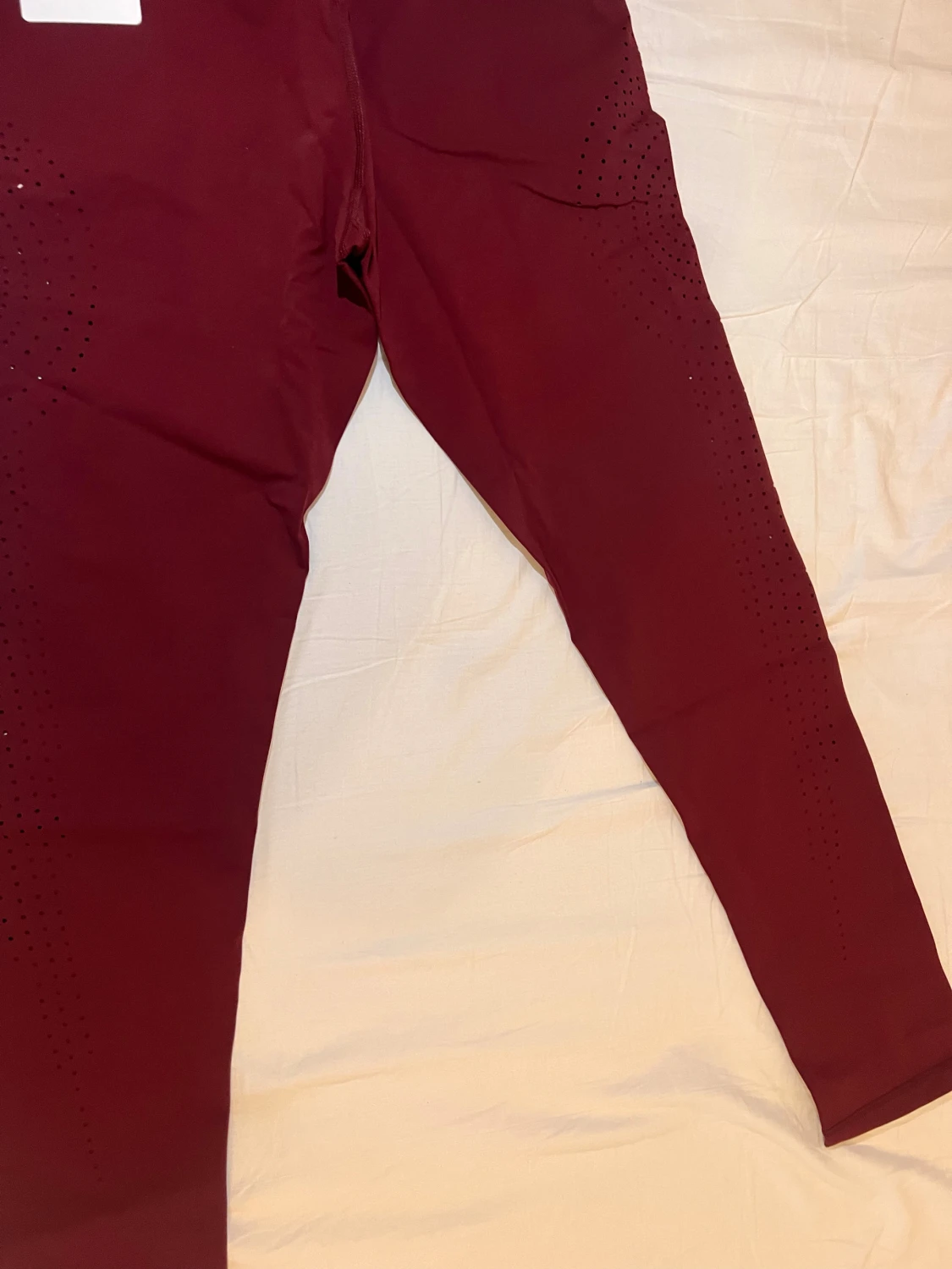 Vinröda leggings från La Nikar - 1