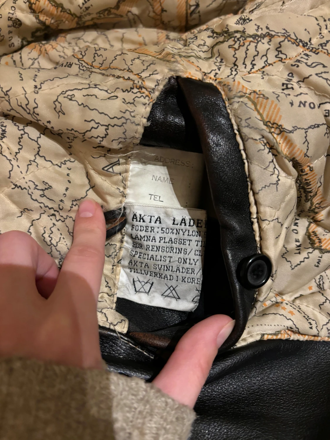 Svart skinnjacka med teddykrage - 2