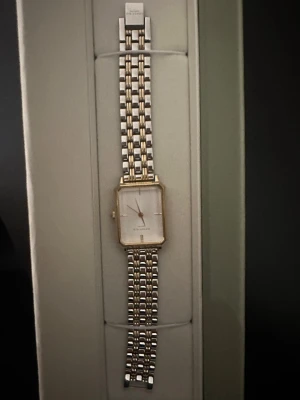 Silver och guld klocka från Rosefield - Använd fåtal gånger