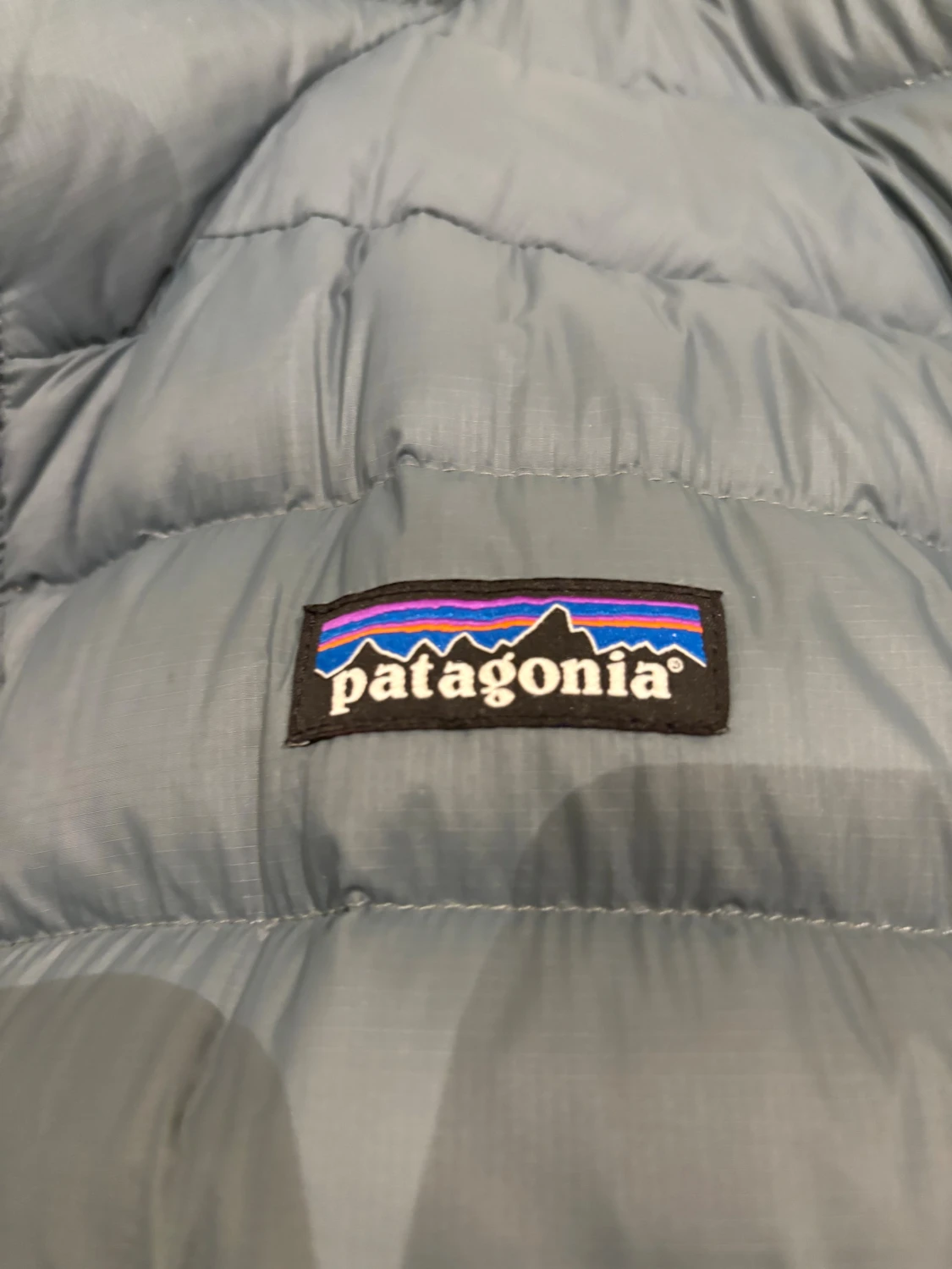 Ljusblå dunjacka från Patagonia XL - 1