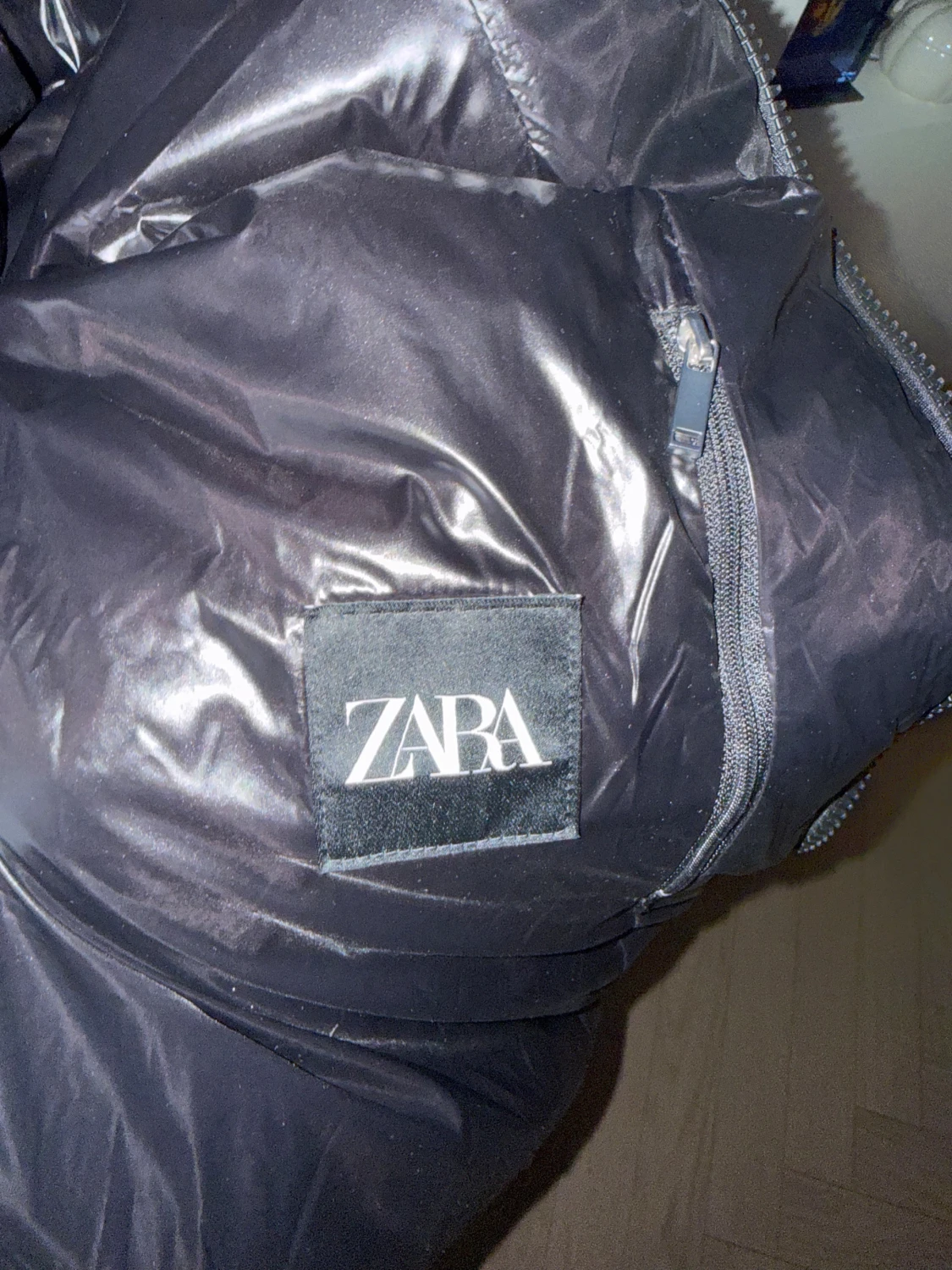 Svart pufferjacka från Zara - 2