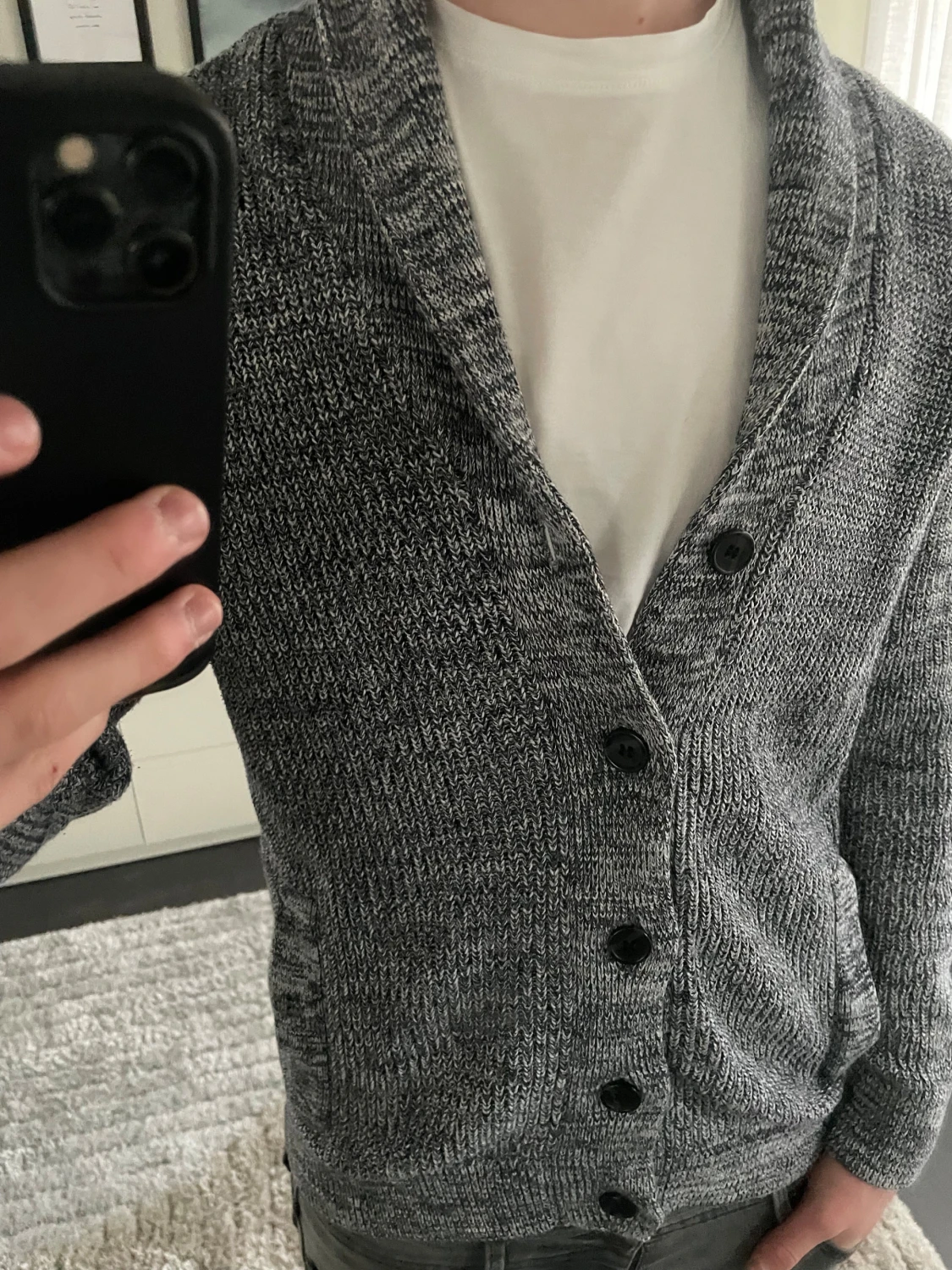 Grå stickad kofta från HM