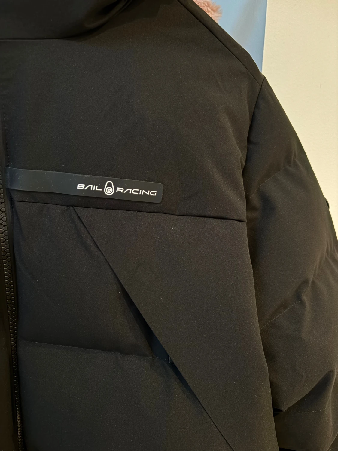 Svart pufferjacka från Sail Racing - 1