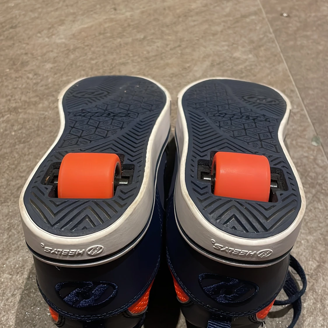 Heelys sneakers med hjul, marinblå/orange - 3