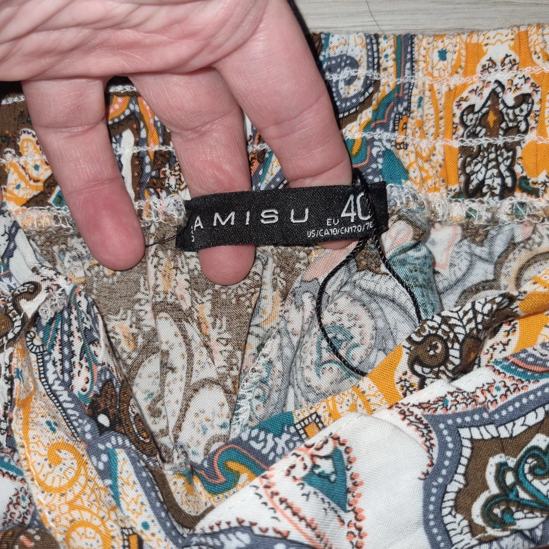 Mönstrade vida byxor från Amisu - 2