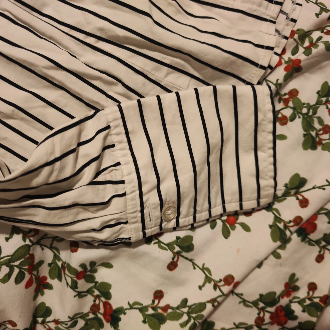 Vit randig skjorta från H&M - 3