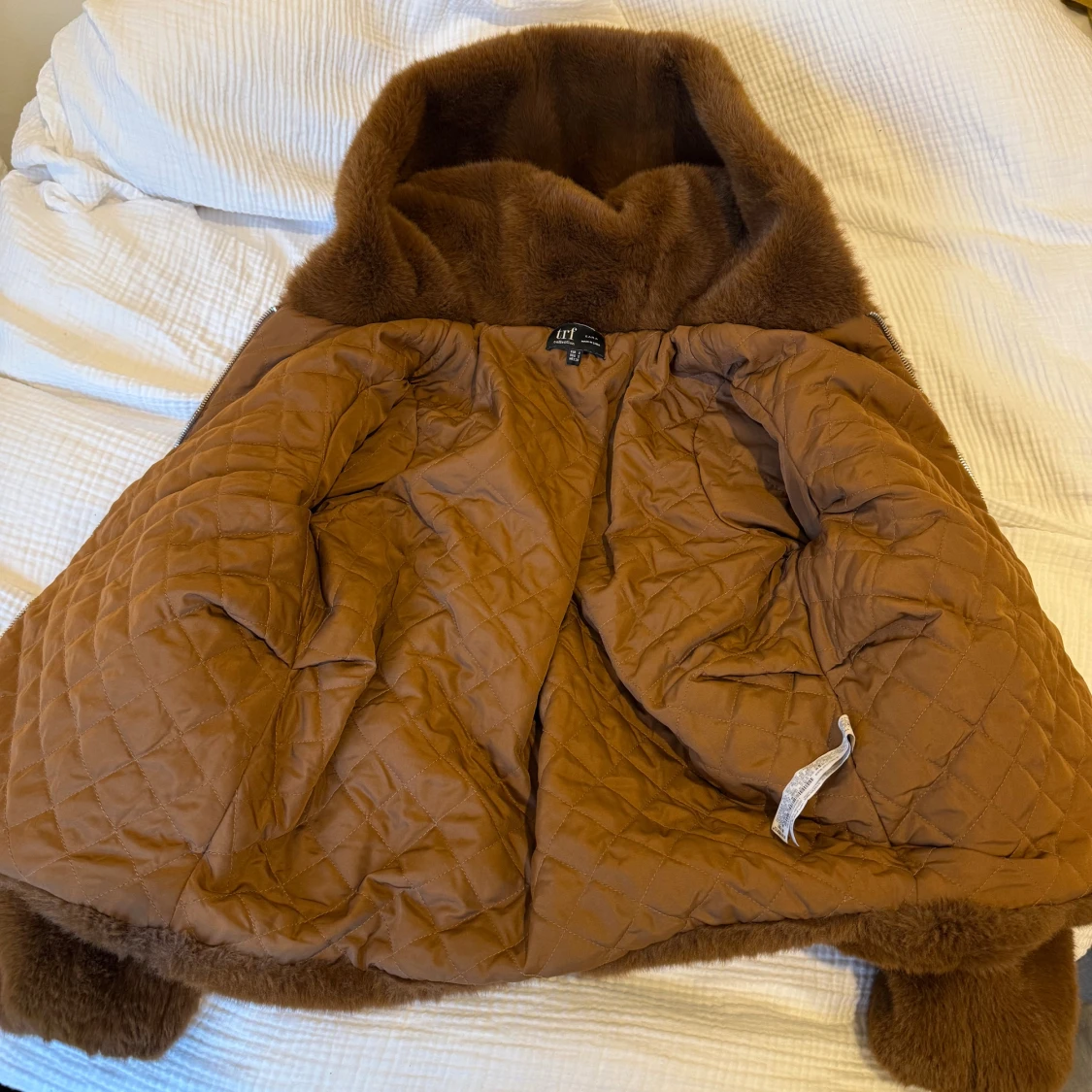 Brun teddyjacka med huva från Zara - 1