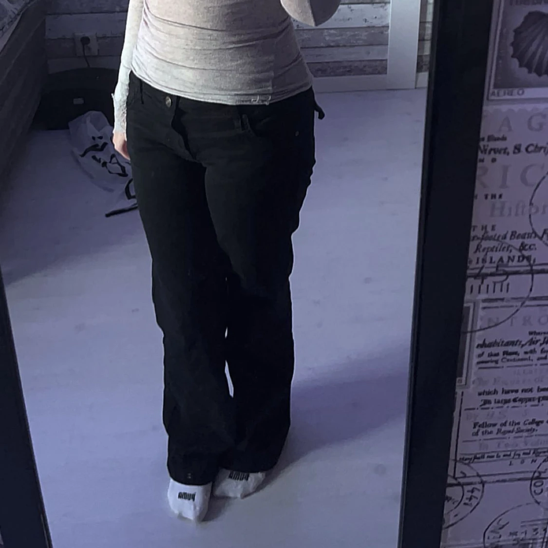 Lågmidjade svarta jeans