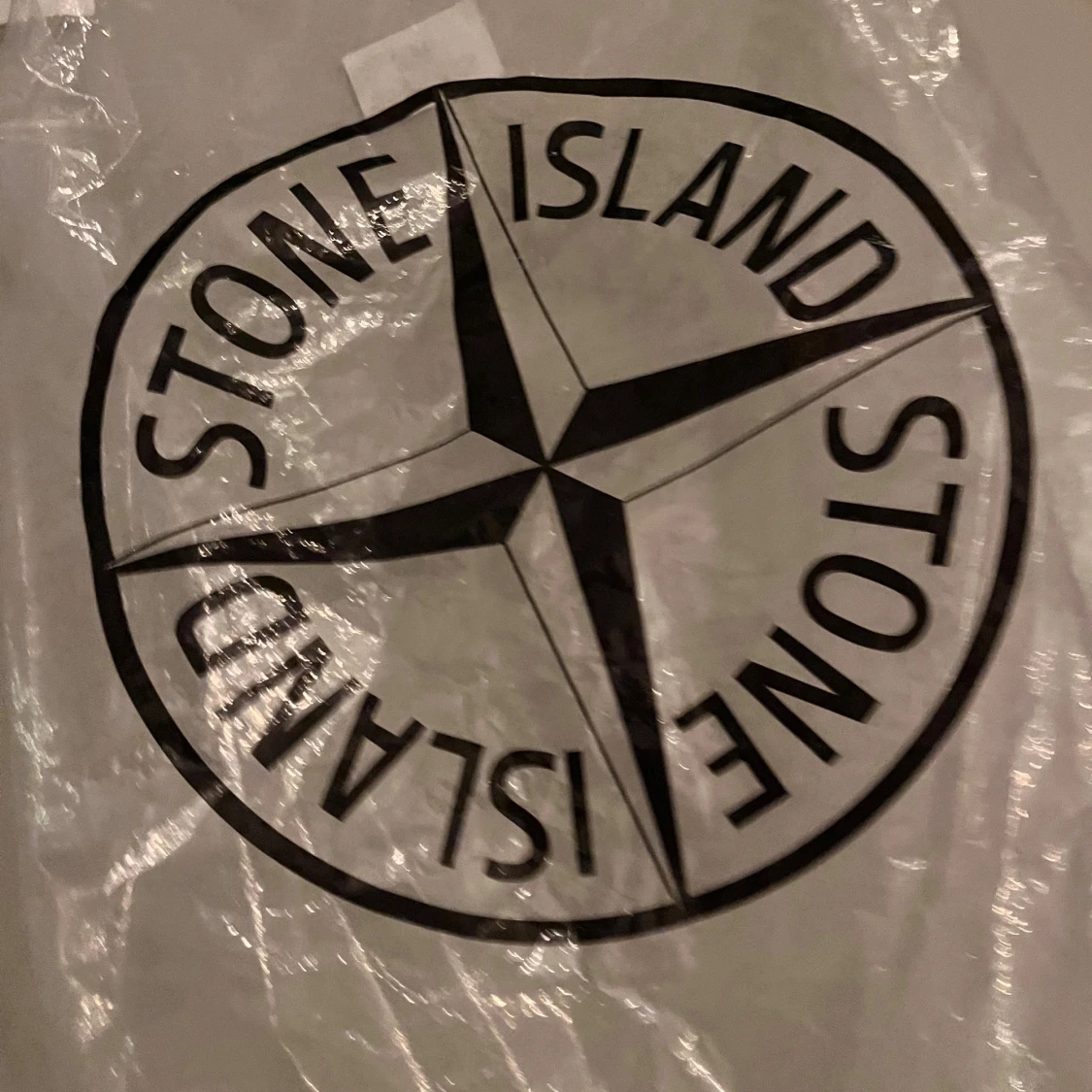 Svart sweatshirt från Stone Island - 4