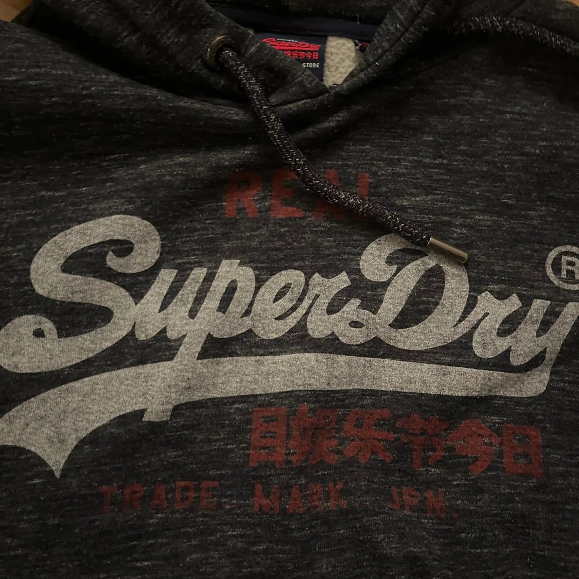 Mörkblå Superdry hoodie med tryck - 3