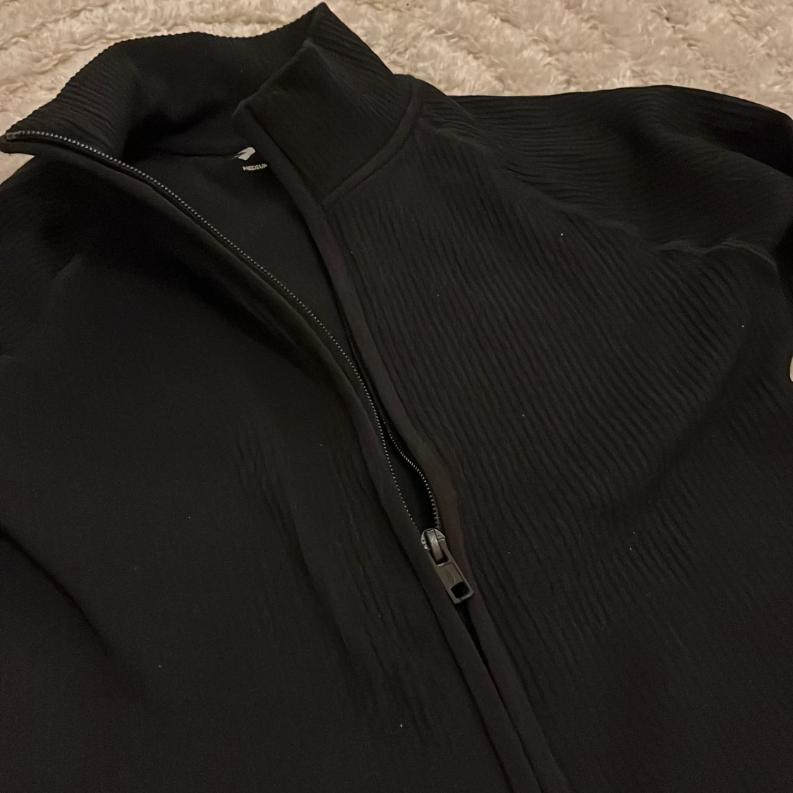 Svart ziptröja från lager 157, storlek M - 2