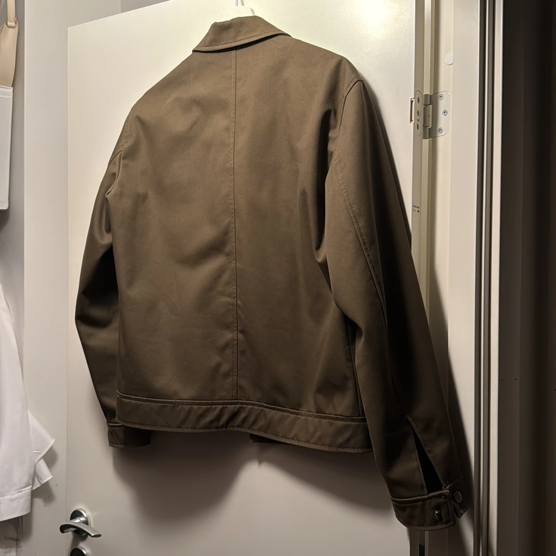 Olivgrön shirt jacka från Zara - 1