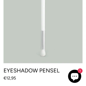 Ögonskuggsborste - Ögonskuggsborste från Skøn Makeup. Aldrig använd eller öppnad, skydd för borsten sitter kvar.