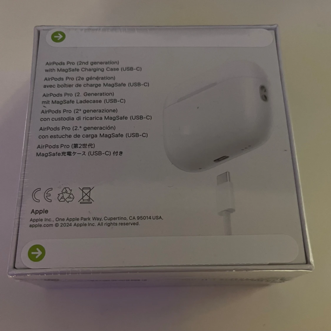 AirPods Pro (2nd generation) with MagSafe Charging Case (USB-C) - 2
