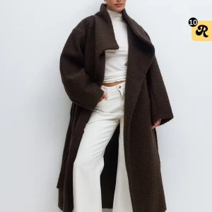 Brun Kappa Gina Tricot - *INTRESSEKOLL* Prislapp och allt finns kvar på kappan. Oanvänd