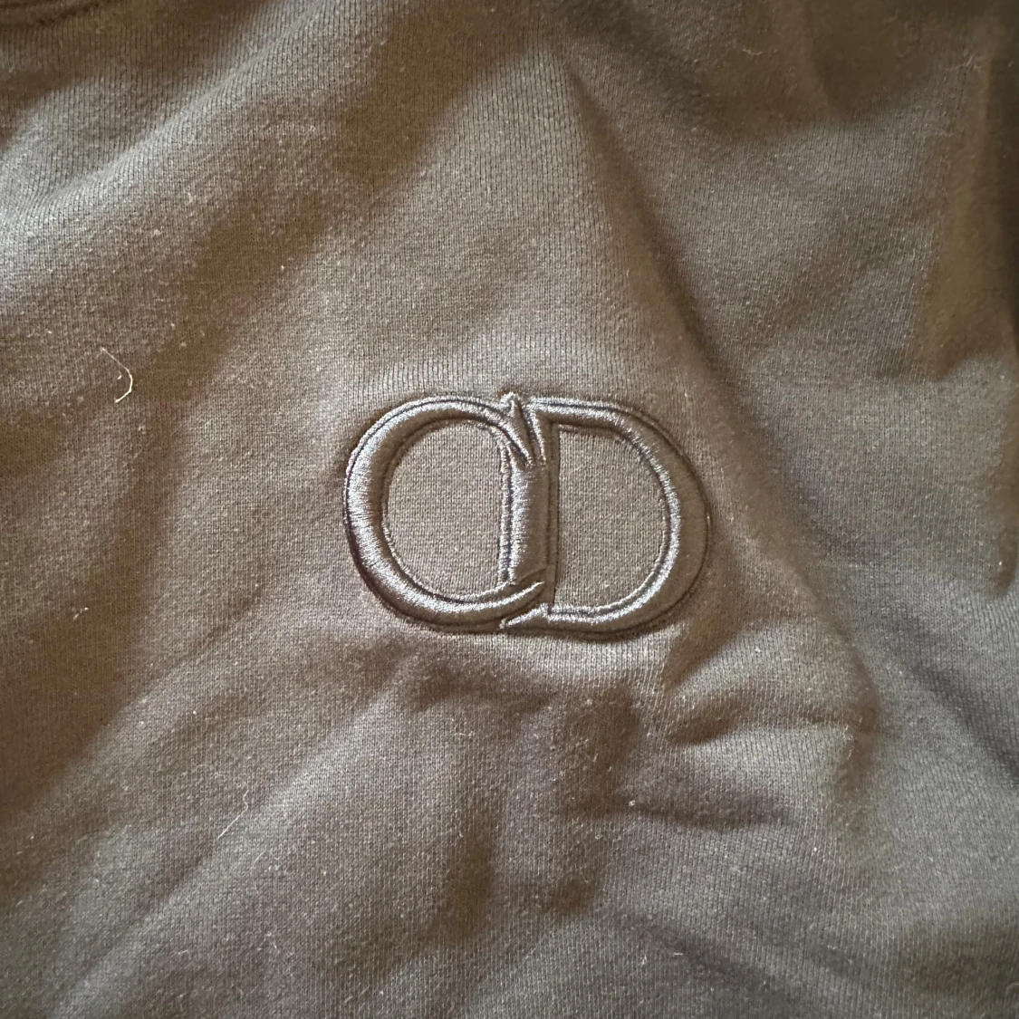 Svart hoodie med CD-logga - 1