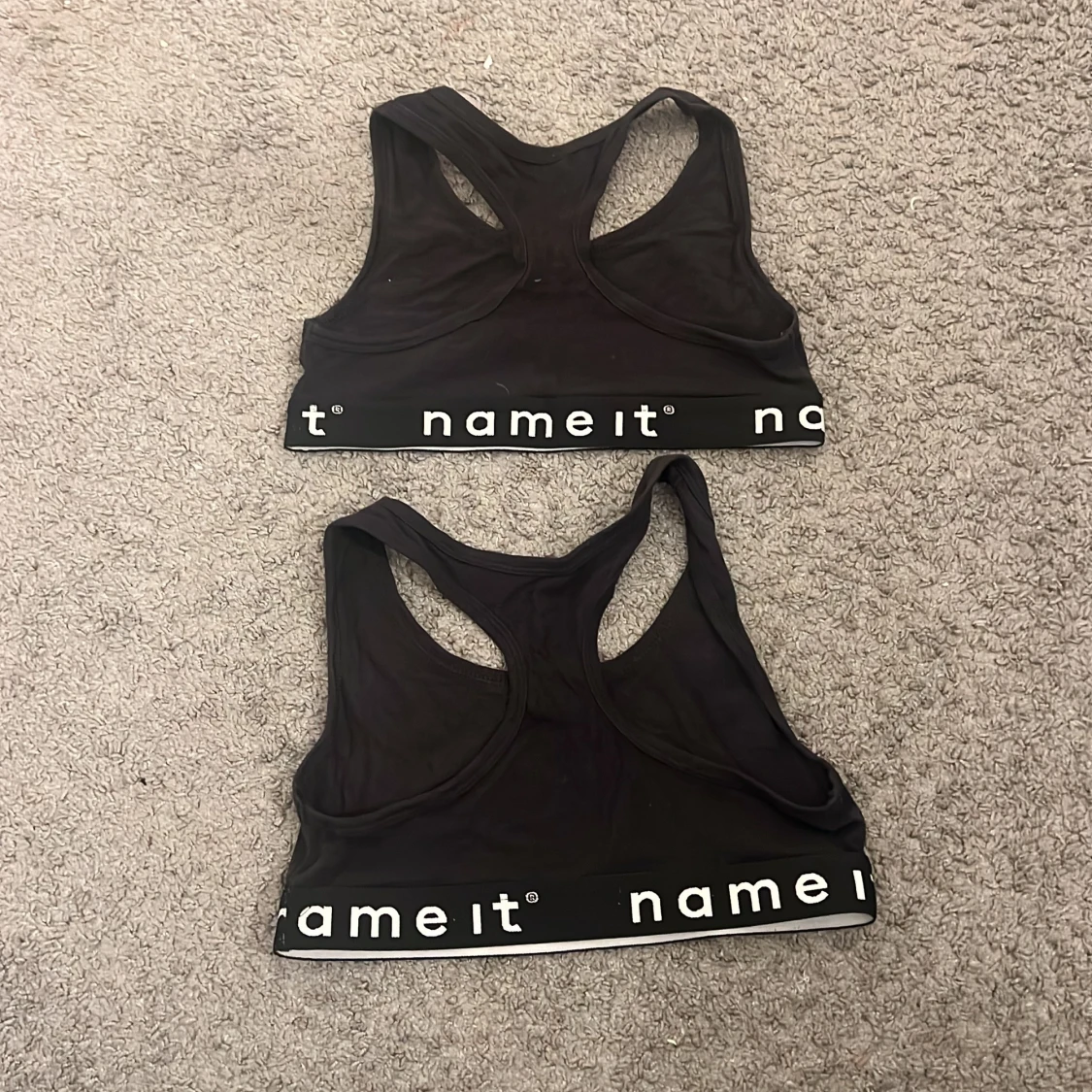 Svarta sportiga toppar från Name It - 1