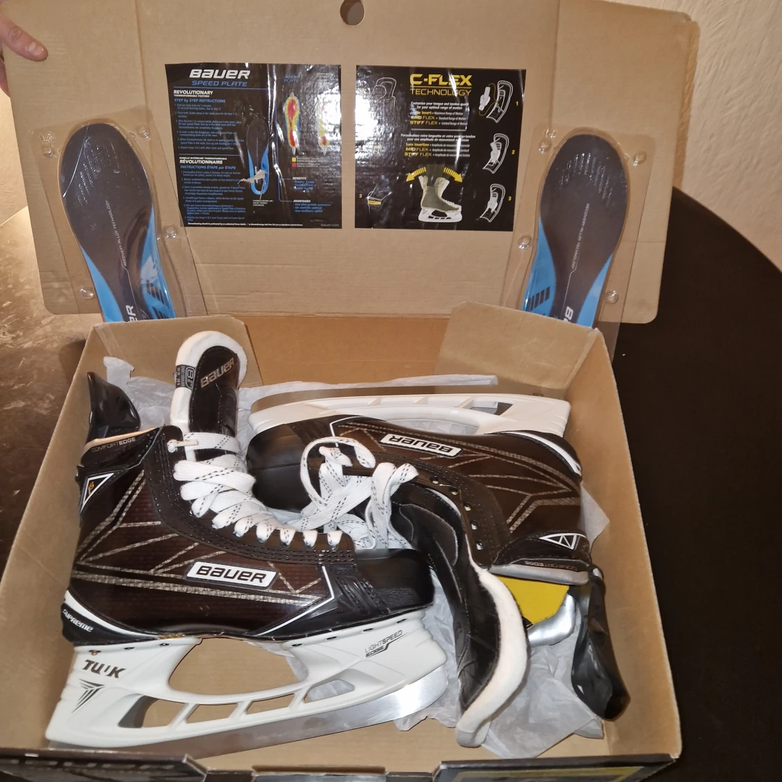 Bauer Supreme  hockeyskridskor 8.5EE