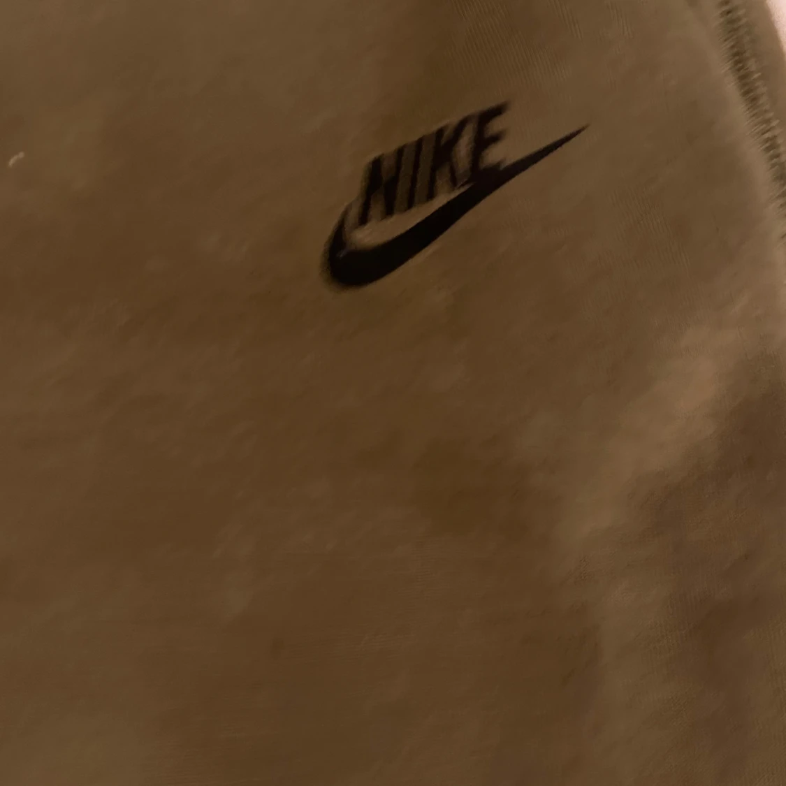 Olivgröna mjukisbyxor från Nike - 1