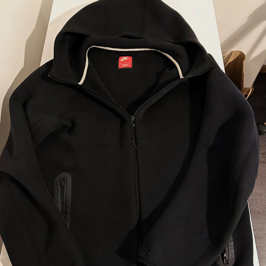 Svart Nike Tech hoodiejacka med dragkedja - 1