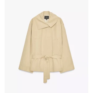 SÖKER Beige trenchcoat från Zara med bälte - Söker den Zara trenchcoat i storlek Xs-S 💞.