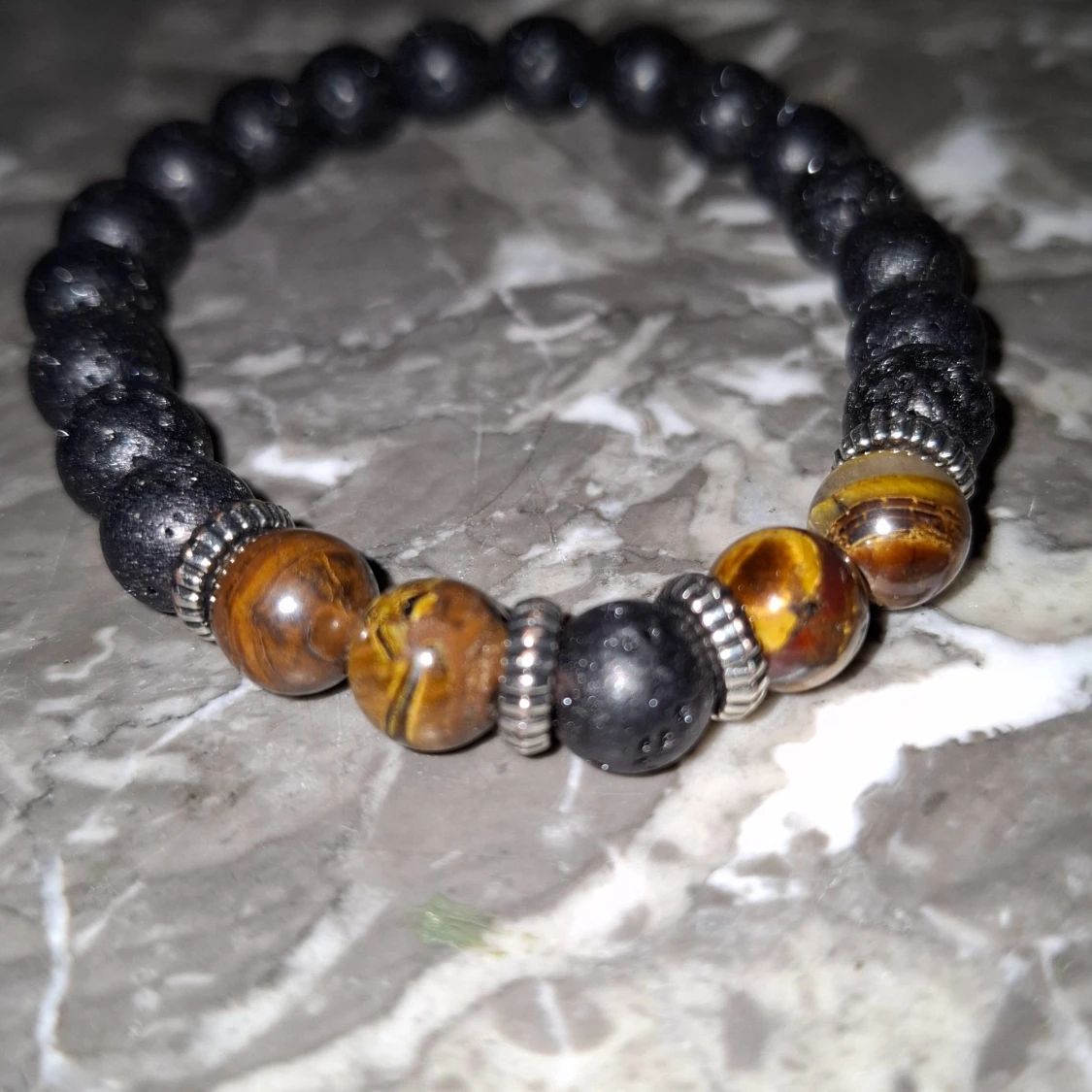 Svart och brun pärlarmband med stenar - 3