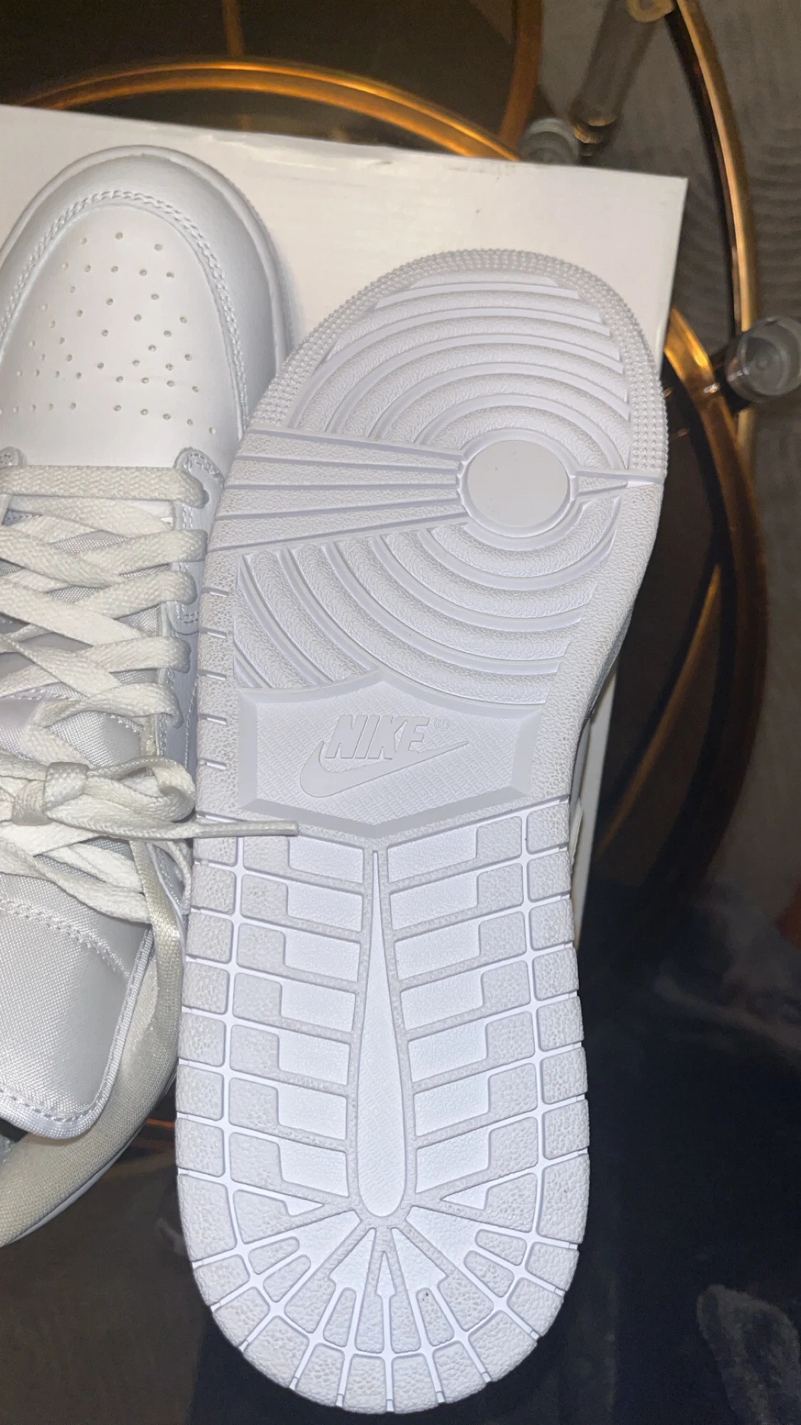 Air jordan 1 Mid  - 3