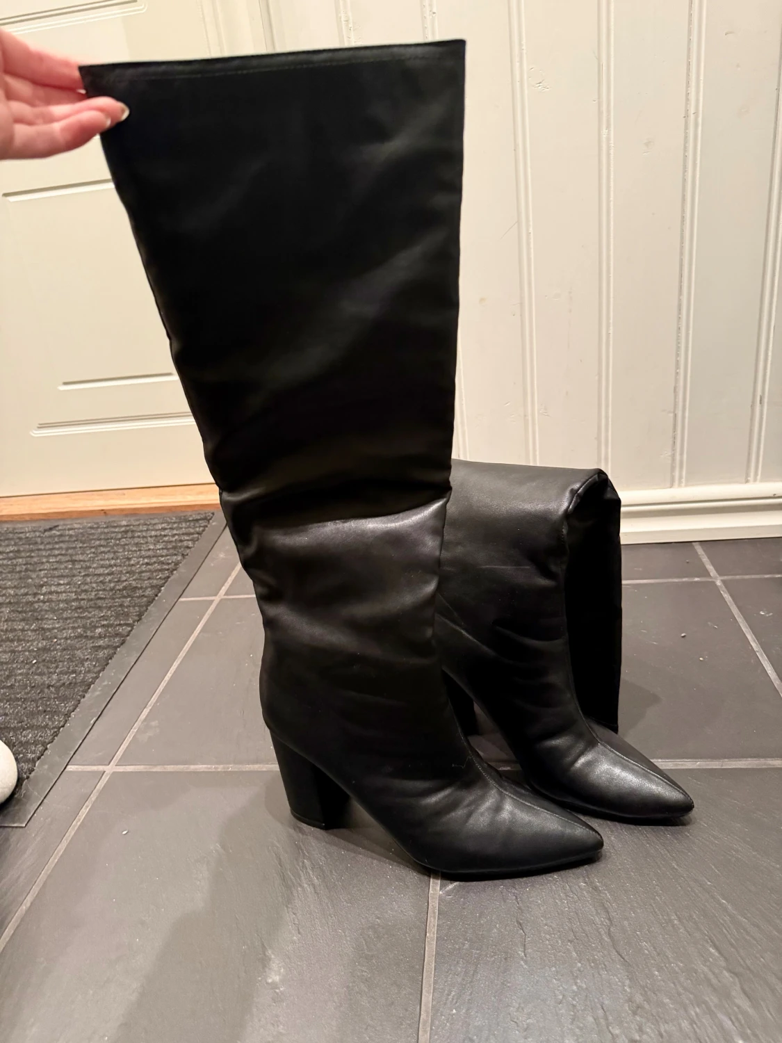 Svarta stövlar med klack - 90