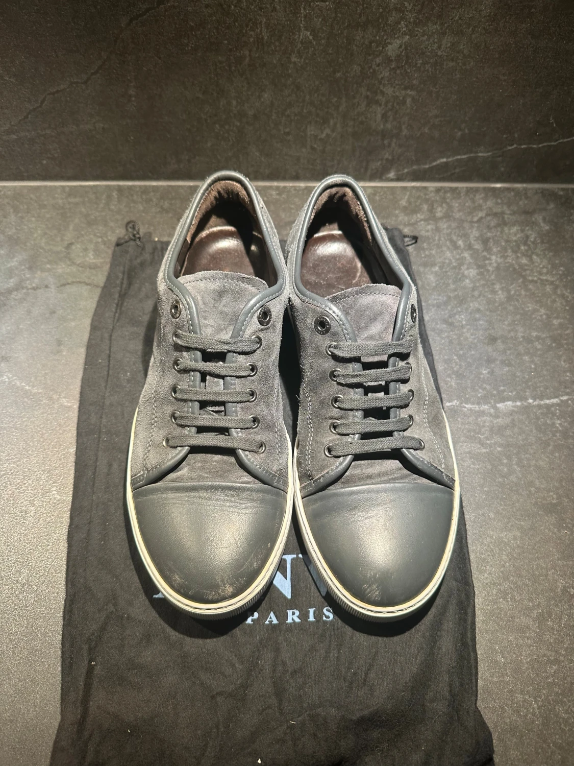 Gråa sneakers från Lanvin i mocka och skinn - 1