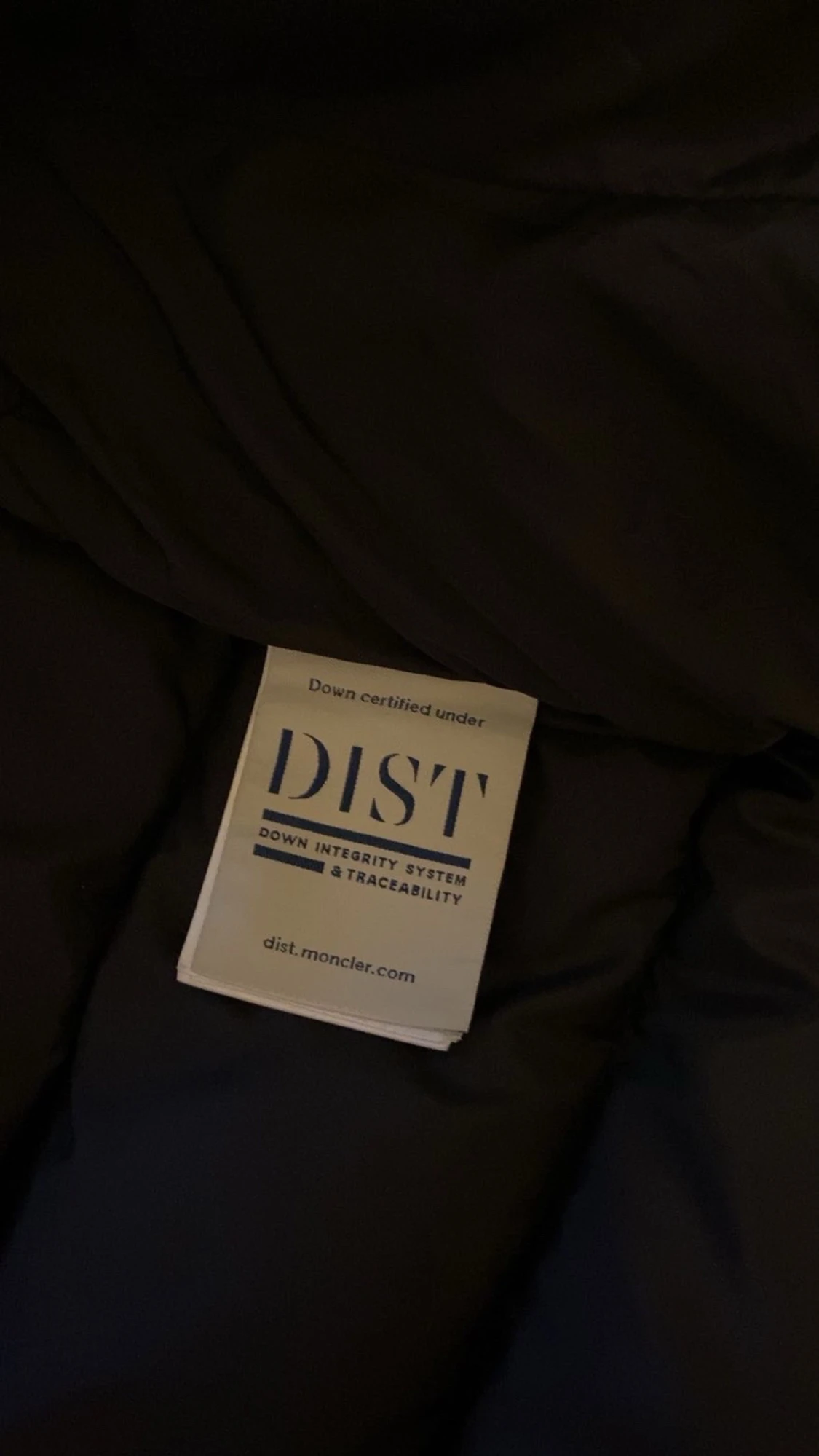 Svart Moncler dunjacka med huva - 4
