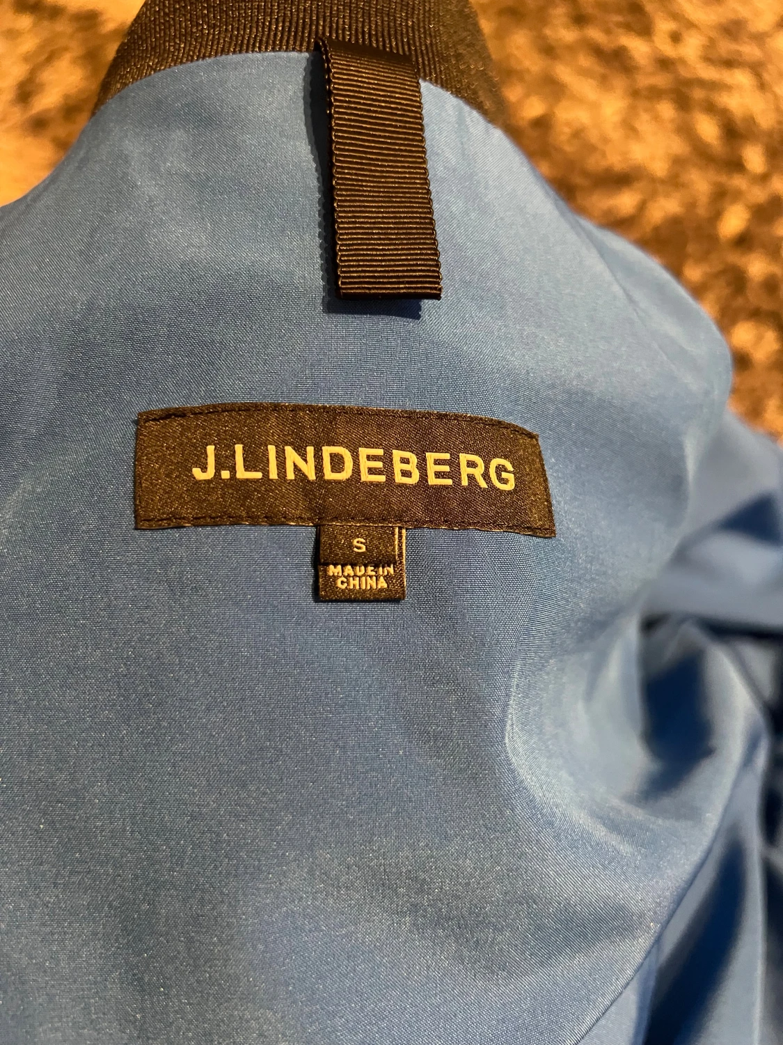 Svart bomberjacka med dragkedja - 3