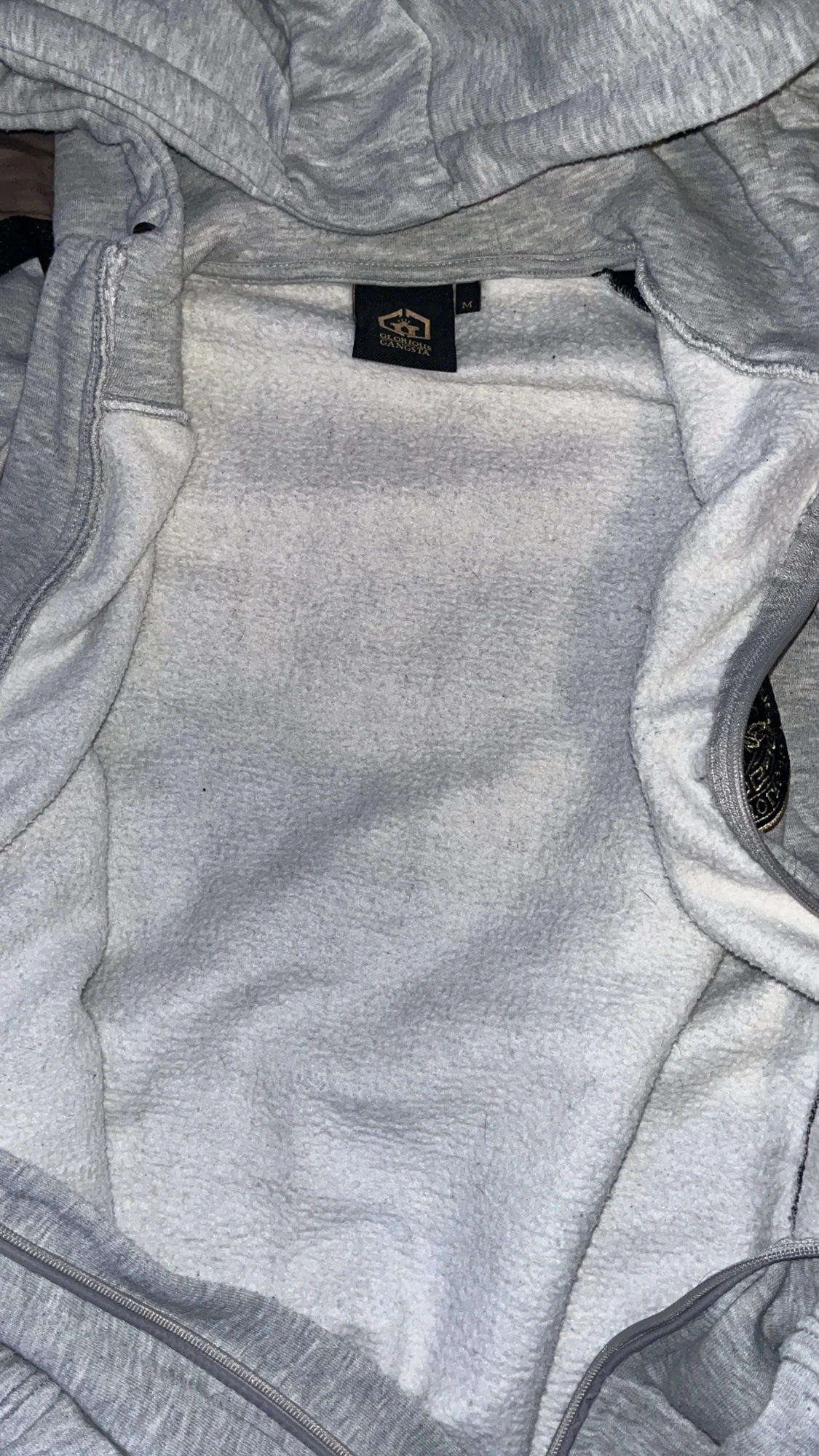 Grå hoodie från Glorious Gangsta - 1