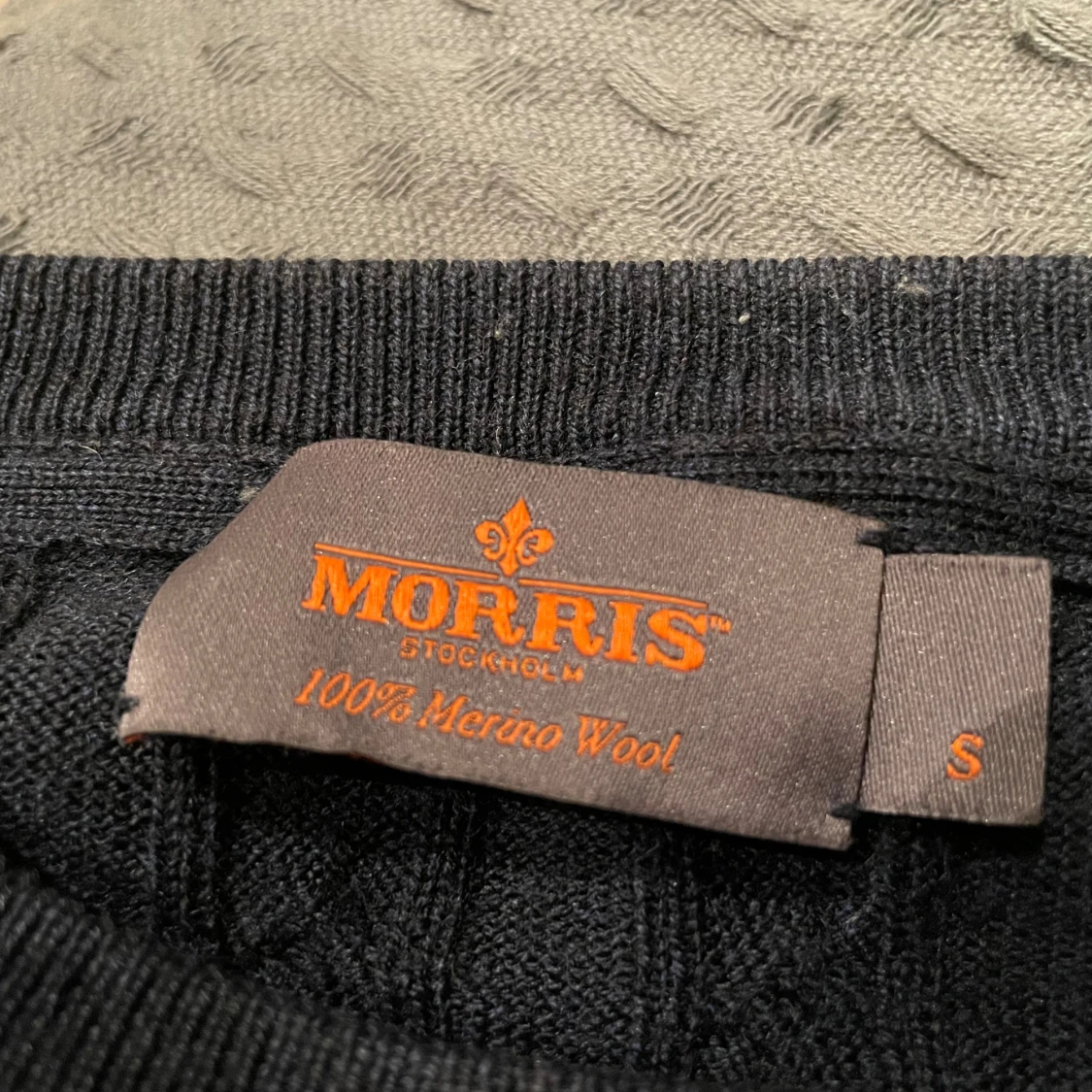 Svart kabelstickad tröja Morris S - 2