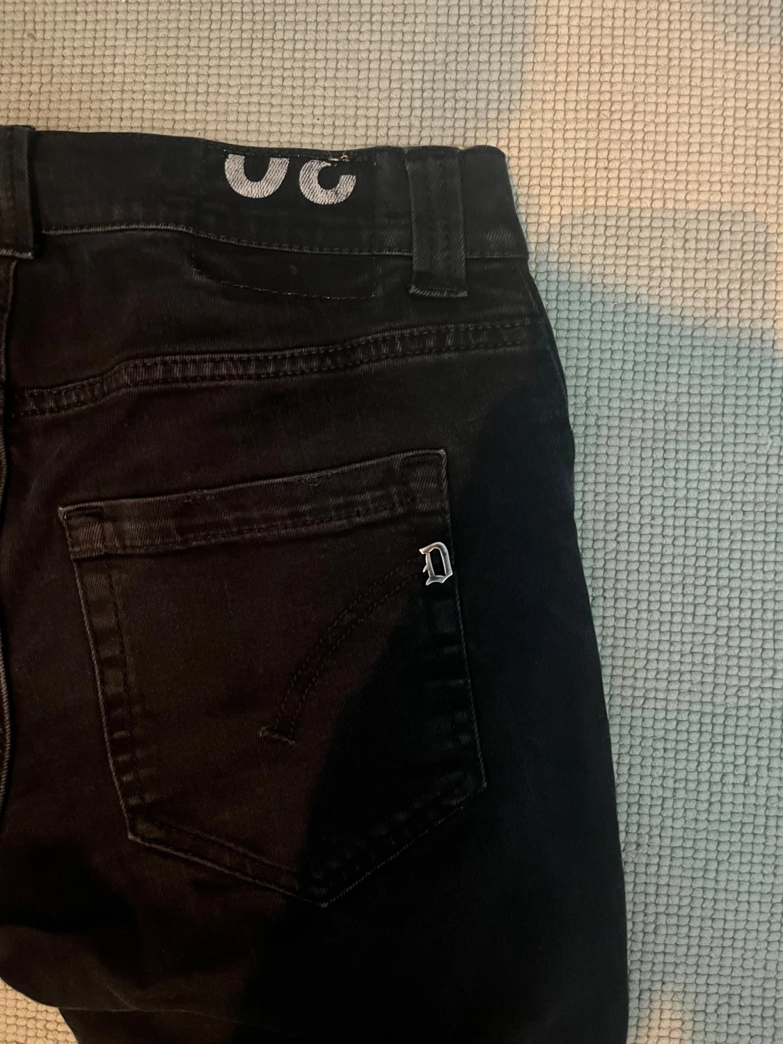 Svarta Dondup jeans - 1