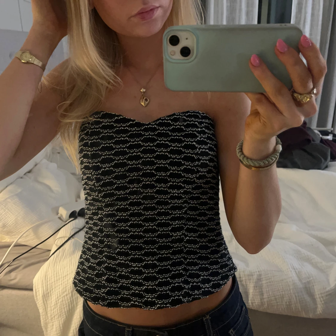 Svart och vit korsett från Dana