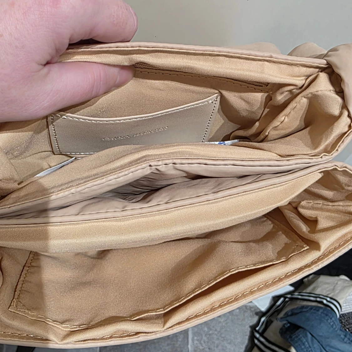 Beige quiltad axelväska Carin Wester - 2