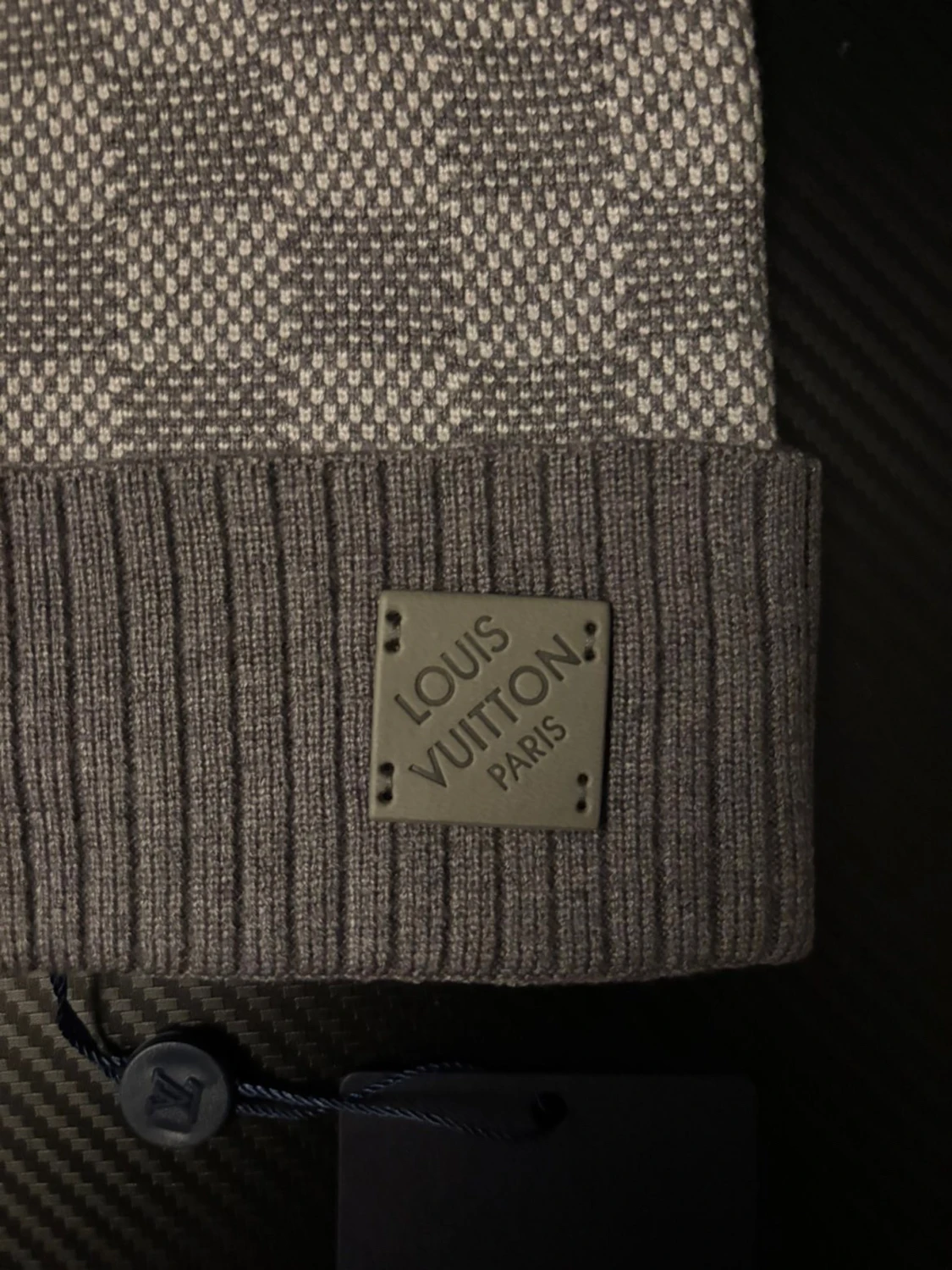 L U I S V U I T T O U N mössa  - 1