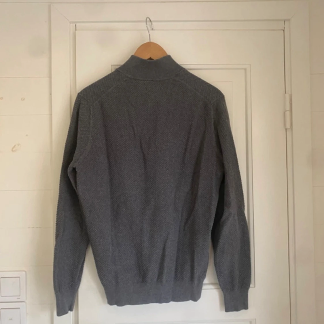 Grå half zip stickad tröja Massimo Dutti - 2