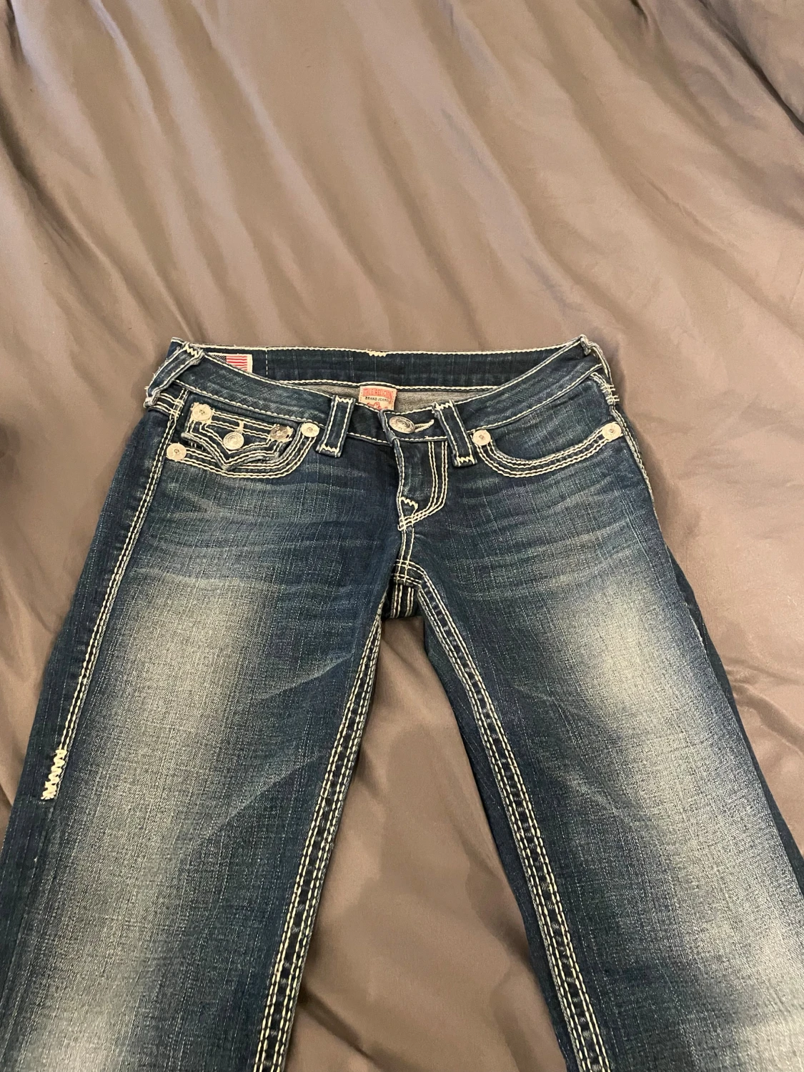 True Religion blå jeans med kontrastsömmar - 1