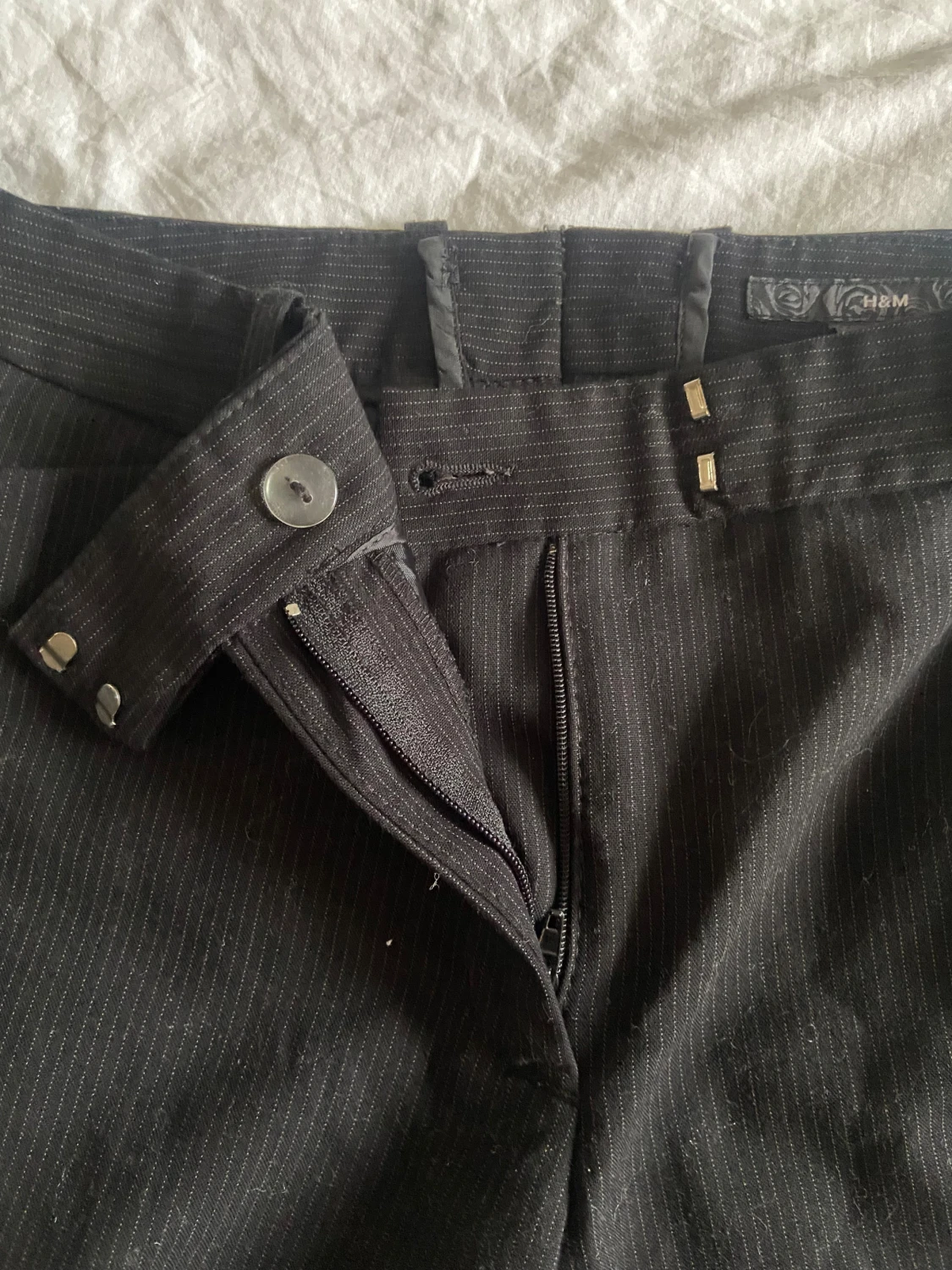 Lågmidjade kostymbyxor - 6