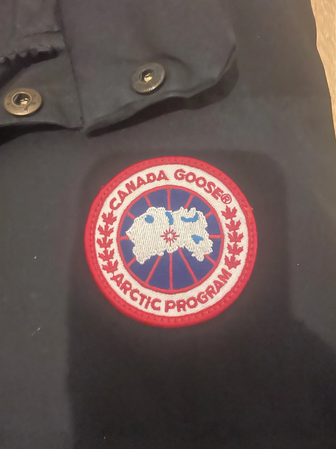 Svart dunväst från Canada Goose M - 1
