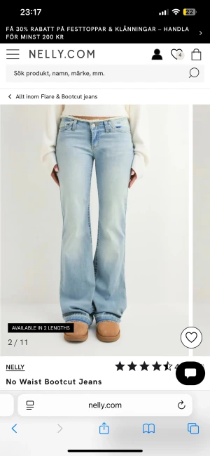 nelly jeans  - no waist jeansen nyskick använd 1 gång sååå fin tryck på köp nu!!❤️❤️