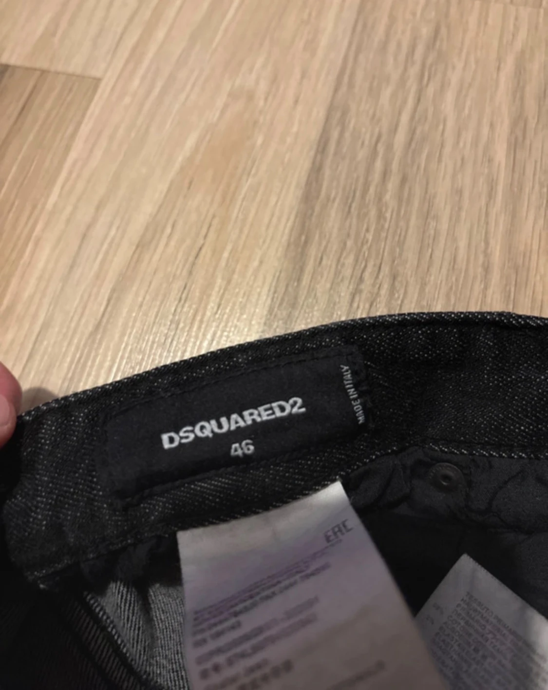 Svarta Dsquared2 jeans 46 - 3