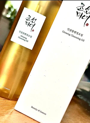 Ginseng cleansing oil från Beauty of Joseon! - Ginseng cleansing oil från Beauty of Joseon. 210 ml. Ny och plomberad.