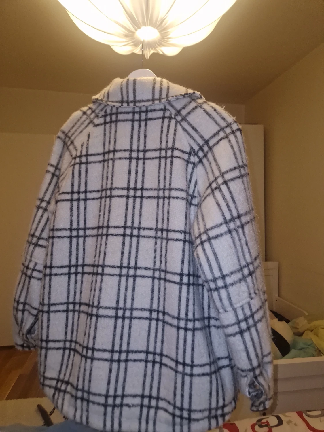 Vit rutig teddyjacka från FASSTER XS - 1