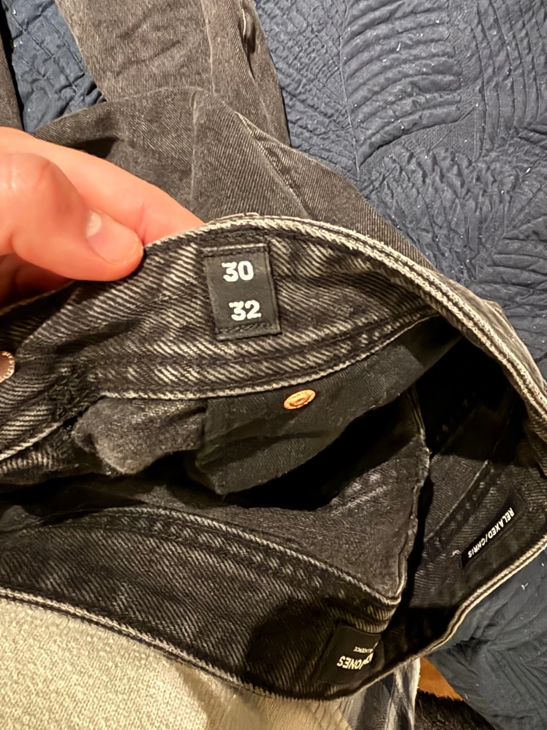 Svarta Jack and Jones Jeans W30, L32. - 5