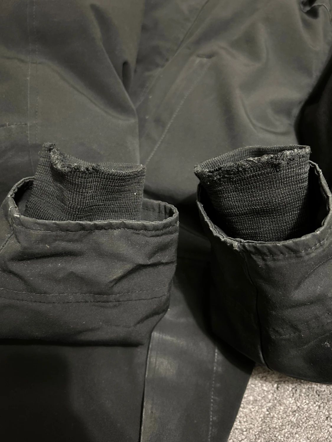 Svart jacka från Canada Goose - 3